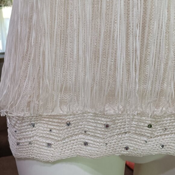 MKM Designs Ladies White Crochet Fringed Tank Top w/ Rhinestone Details Sz L - Picture 6 of 10